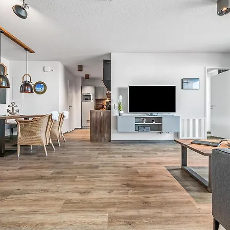 Apartment Slessmynna *